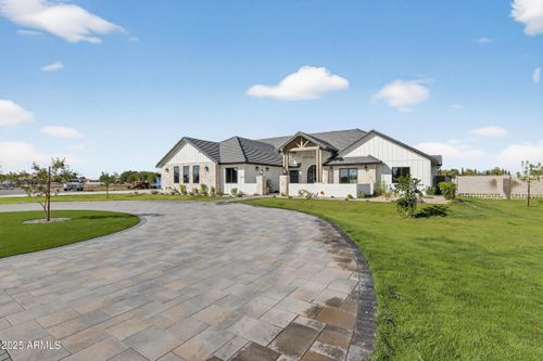 22218 E Misty Ct, Queen Creek, AZ, 85142 | Card Image