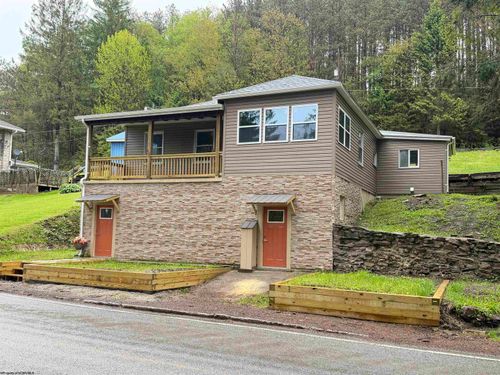 486 Spruce Street, Thomas, WV, 26292 | Card Image