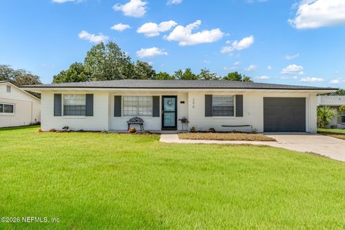 398 Madruga Ave, St Augustine, FL, 32086-7127 | Card Image