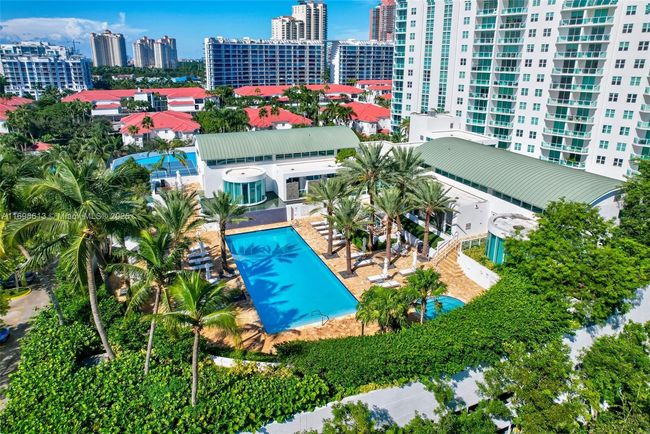 APT-2607 - 3201 Ne 183 Rd St, Condo with 3 bedrooms, 3 bathrooms and null parking in Aventura FL | Image 60