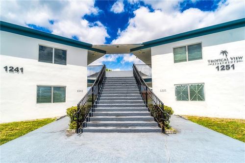 unit-6-1251 W River Drive, Margate, FL, 33063 | Card Image