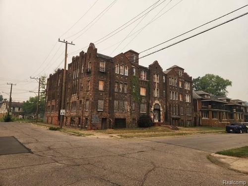 405 W Savannah St, Detroit, MI, 48203-4568 | Card Image