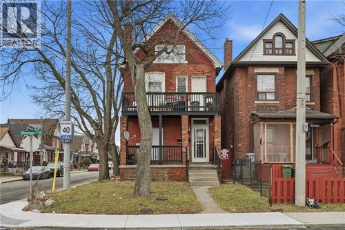 90 Sherman Ave N, Hamilton, ON, L8L6M4 | Card Image