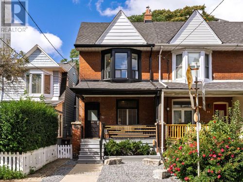 86 Cambridge Ave, Toronto, ON, M4K2L4 | Card Image