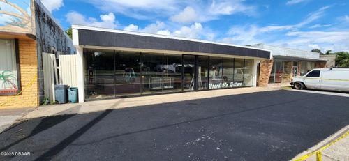 111 N Summit St, CRESCENT CITY, FL, 32112-2507 | Card Image