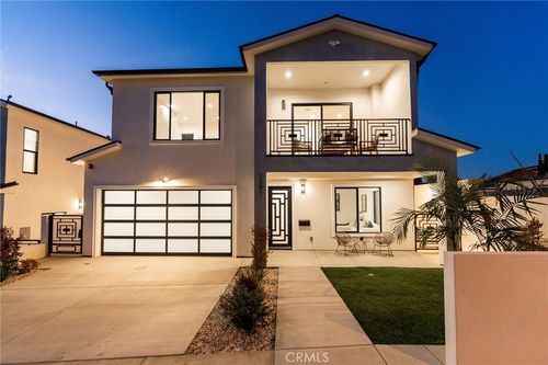 2501 Curtis Ave, Redondo Beach, CA, 90278-2105 | Card Image