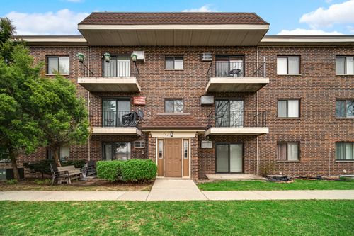 apt-201b-961 N Rohlwing Rd, Addison, IL, 60101-6140 | Card Image