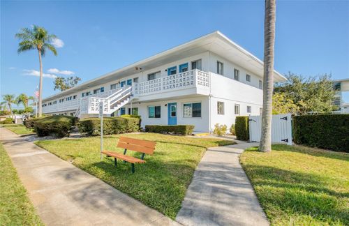 apt-205-8555 112th St, SEMINOLE, FL, 33772-4228 | Card Image