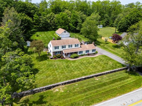 243 Dingle Ridge Rd, Brewster, NY, 10509-5513 | Card Image
