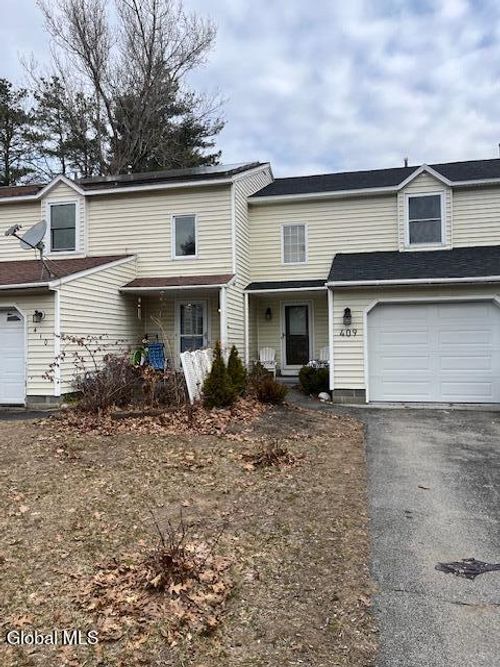 409 Antler Ct, Ballston Spa, NY, 12020-3042 | Card Image
