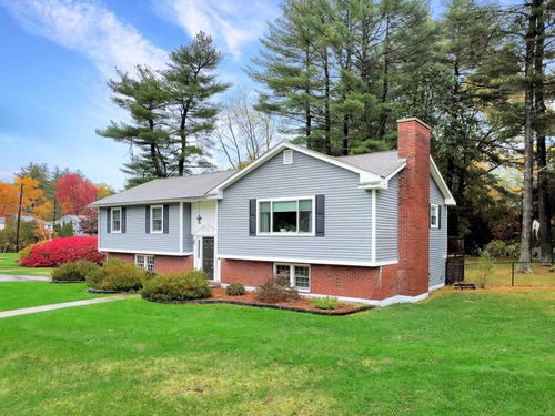 11 Cardinal Dr, Hudson, NH, 03051-3313 | Card Image