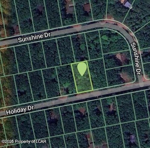 16 Holiday Dr, White Haven, PA, 18661-2835 | Card Image
