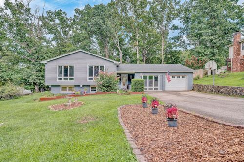 4024 Chaparral Dr, Roanoke, VA, 24018-4862 | Card Image