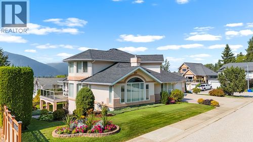 1113 Westridge St, Creston, BC, V0B1G6 | Card Image