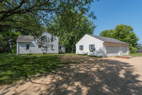 22082 State Highway 60, Madison Lake, MN, 56063-4404 | Card Image