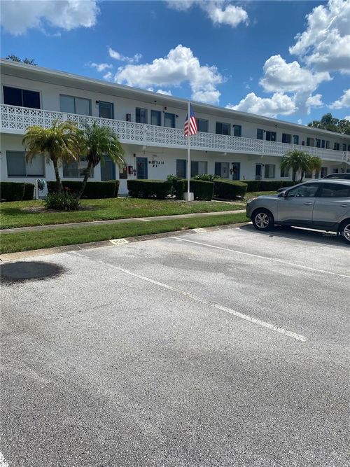 111-8455 112th Street, SEMINOLE, FL, 33772 | Card Image
