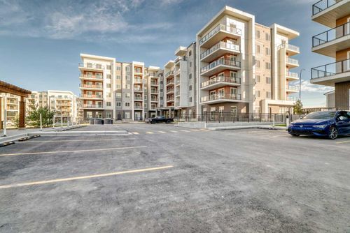 3611-150 Carrington Gate Nw, Calgary, AB, T3P1R2 | Card Image