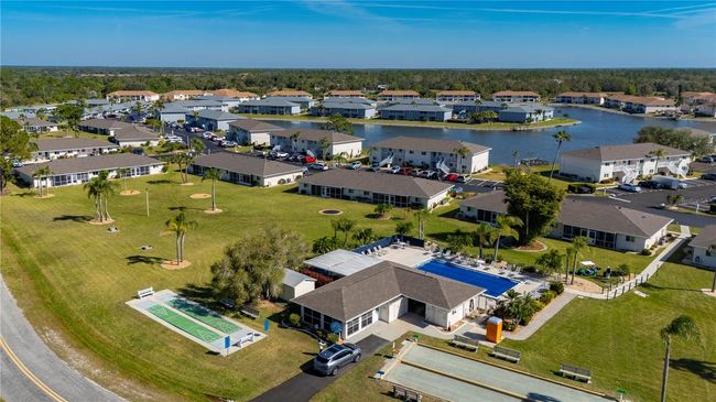 APT-1902 - 12538 Sw Kingsway Cir, Condo with 2 bedrooms, 2 bathrooms and null parking in LAKE SUZY FL | Image 40
