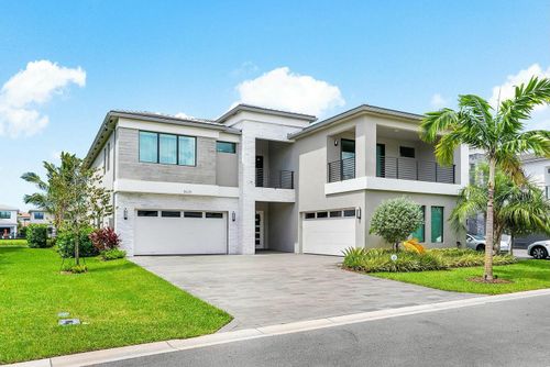 8635 Dearborn River Way, Boca Raton, FL, 33496-5614 | Card Image