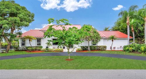 15030 Sw 89th Ave, Palmetto Bay, FL, 33176-8034 | Card Image