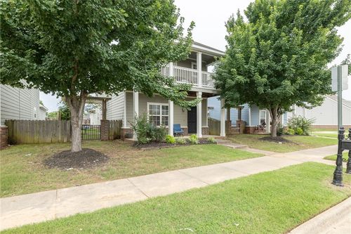567 N Longfellow Ln, Fayetteville, AR, 72704-7538 | Card Image