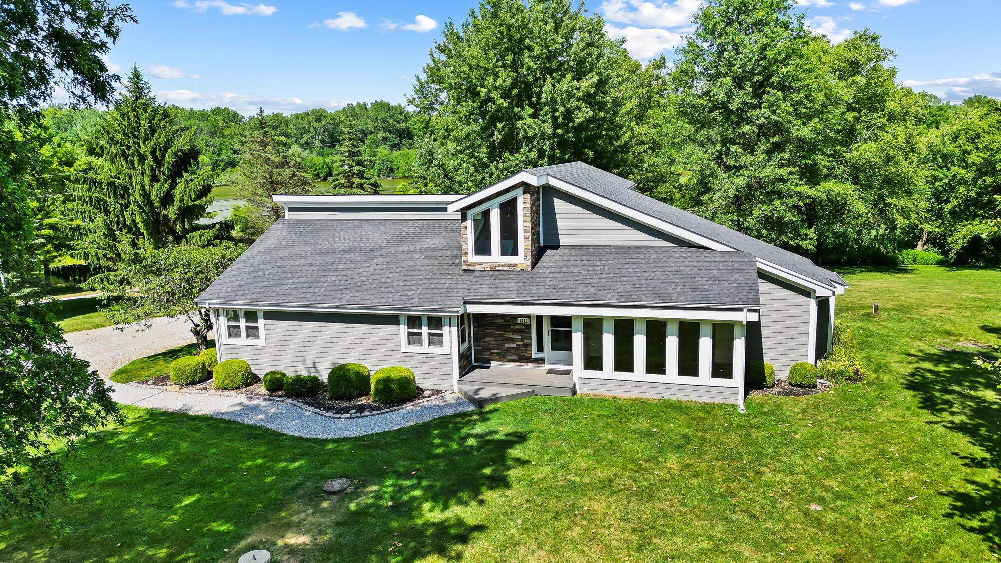 Baird Rd, Groveport, OH 43125