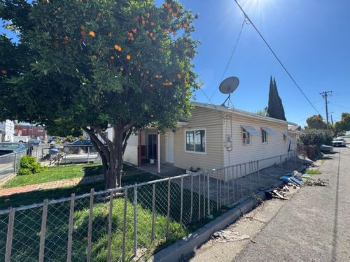 612 Union Street, Isleton, CA, 95641 | Card Image