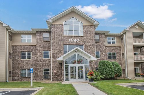 b113-1341 Lake Dr W, Chanhassen, MN, 55317-3534 | Card Image