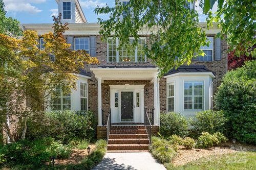 626 Tullamore Ct, Matthews, NC, 28104-7018 | Card Image