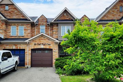 18 Oak Park Cres, Home with 3 bedrooms, 3 bathrooms and 3 parking in Vaughan ON | Image 1