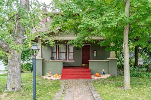 309 7th St, Winona Lake, IN, 46590-1113 | Card Image