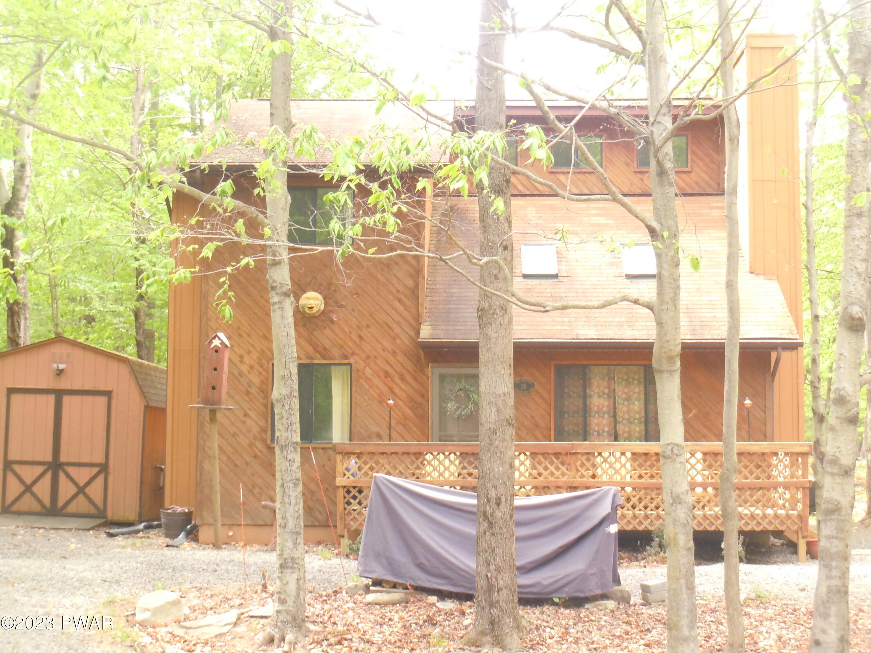 Timberlane Trl, Newfoundland, PA 18445