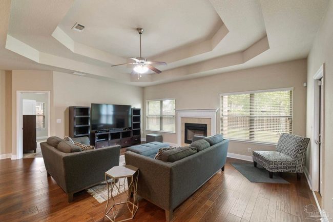 887 Legacy Oaks Dr, House other with 4 bedrooms, 4 bathrooms and 2 parking in Pensacola FL | Image 16