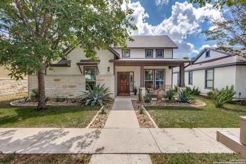 1031 Powell St, Kyle, TX, 78640-6062 | Card Image