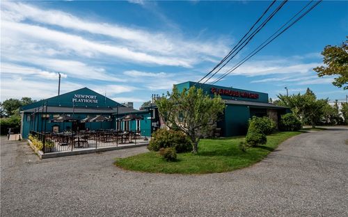 102 Connell Highway, Newport, RI, 02840 | Card Image