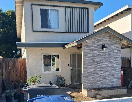 426 Sacramento Ave, Spring Valley, CA, 91977-5938 | Card Image