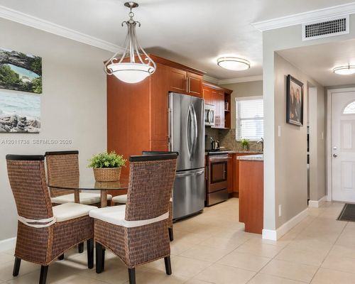 101-2900 W Sunrise Lakes Dr, Sunrise, FL, 33322-1601 | Card Image