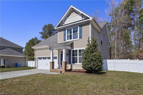 424 Rose Garden Ln, Chesapeake, VA, 23320-6773 | Card Image