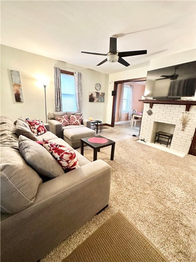 132 9th Street, Sold in Turtle Creek Zoocasa