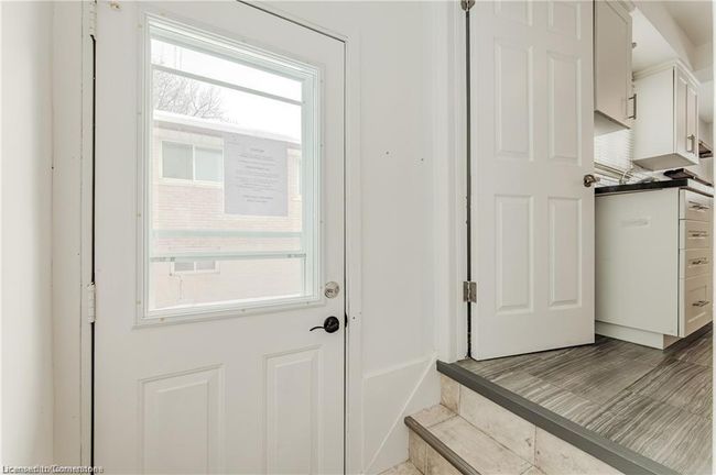 140 Brant Ave, House other with 5 bedrooms, 2 bathrooms and 4 parking in Guelph ON | Image 25