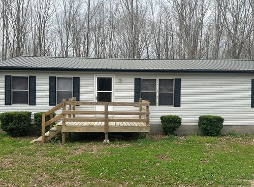 145 Eaglet Rd, Summertown, TN, 38483-7687 | Card Image