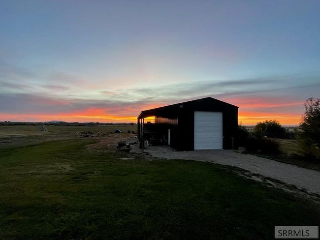 636 N 2743 E, House other with 3 bedrooms, 2 bathrooms and 2 parking in Roberts ID | Image 32