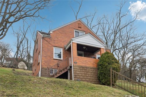 328 Park Dr, Canonsburg, PA, 15317-1255 | Card Image