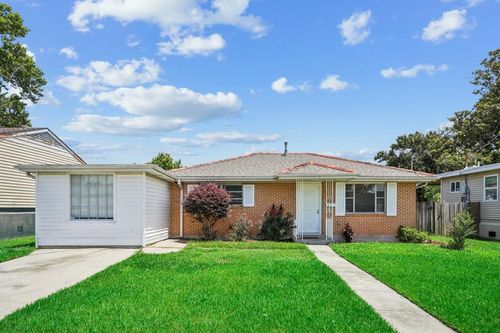 810 Gerry Dr, Kenner, LA, 70062-5154 | Card Image