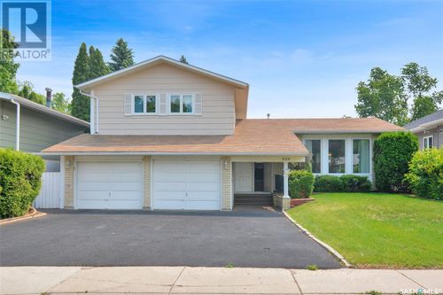359 Coppermine Cres, Saskatoon, SK, S7K4L5 | Card Image
