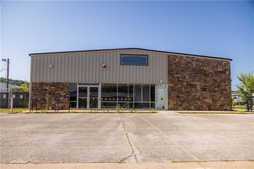 535 W Poplar St, Fayetteville, AR, 72703-2442 | Card Image