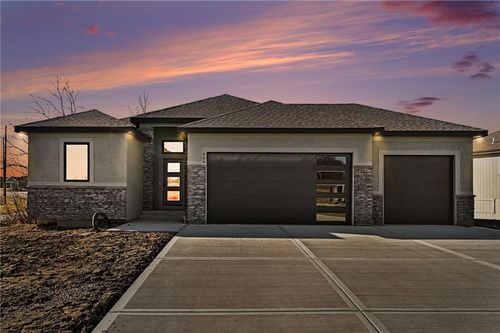 466 Green Drive, Lawson, MO, 64062 | Card Image