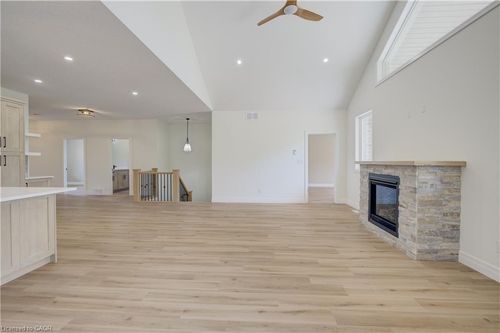 117 Pugh St, Milverton, ON, N0K1M0 | Card Image