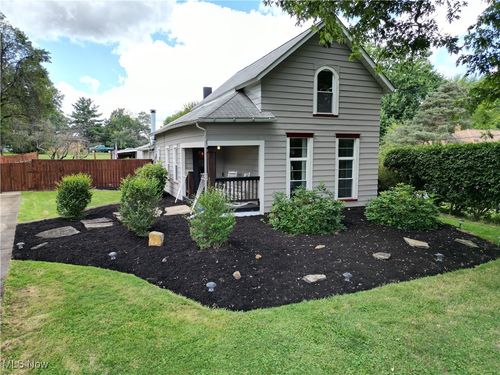 12862 Ridge Rd, North Royalton, OH, 44133-3830 | Card Image