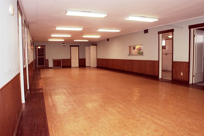 Common area. | Image 18